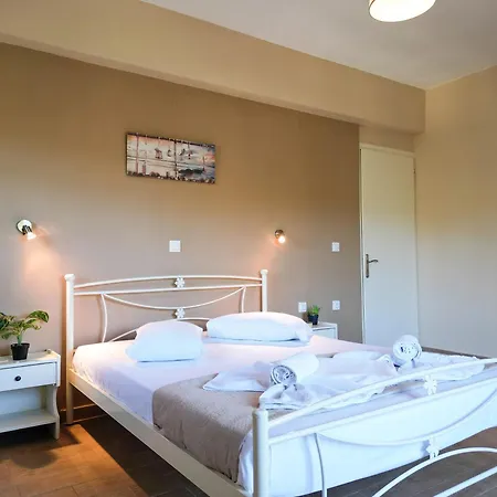 Villa Kostas-ne Corfu With Heated Salt Swimming Pool *